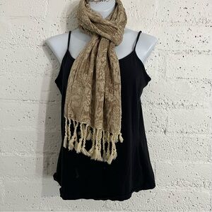 Calzeat of Scotland Womens Scarf One Size Tan Damask Chenille Tapestry I8